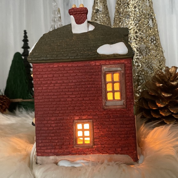 Vtg Dept 56 M FEZZIWIG WAREHOUSE! “Christmas Carol” Dicken’s series 1986 - Picture 6 of 17